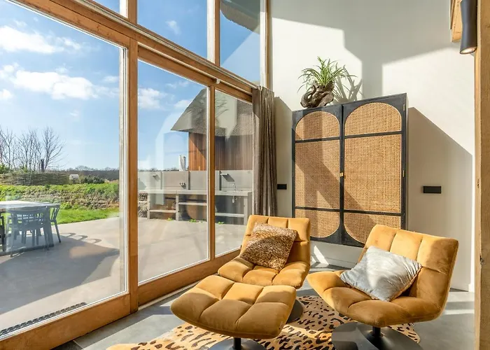 Villa Buytenplaats 181 *