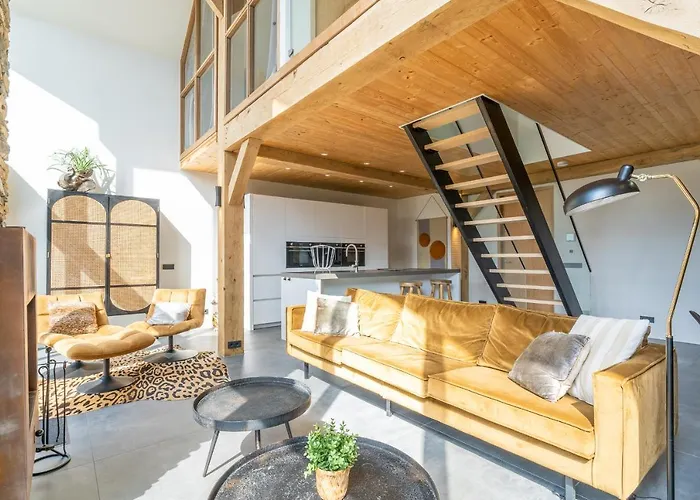 Villa Buytenplaats 181 *